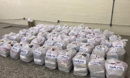Empresa caçapavana doa cestas básicas para auxiliar famílias em situação de vulnerabilidade