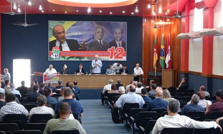 Municípios liderados pelo PDT decidem não assinar aditivo de contrato com a Corsan