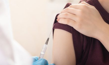 Ministério da Saúde adota esquema de vacinação única contra o HPV