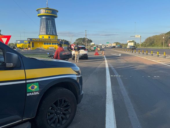 PFR intensifica ações nas rodovias federais no feriadão_crédito PRF Divulgação