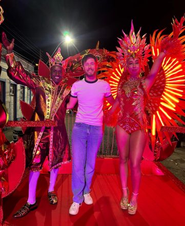 Rafha com membros da Corte Adulta do Carnaval de Lavras 2026