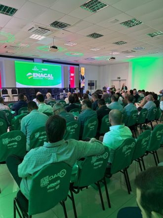 Tecnologia, inovação e perspectivas do agronegócio marcam o encerramento do ENACAL_crédito Sindicalc Divulgação